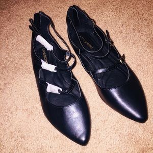 NWOT - Lane Bryant Matte Black 3 Buckle Flats, 10W